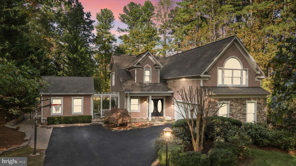Photo of 11607 Fawn Lake Parkway, SPOTSYLVANIA, VA 22551 (MLS # VASP2037010)