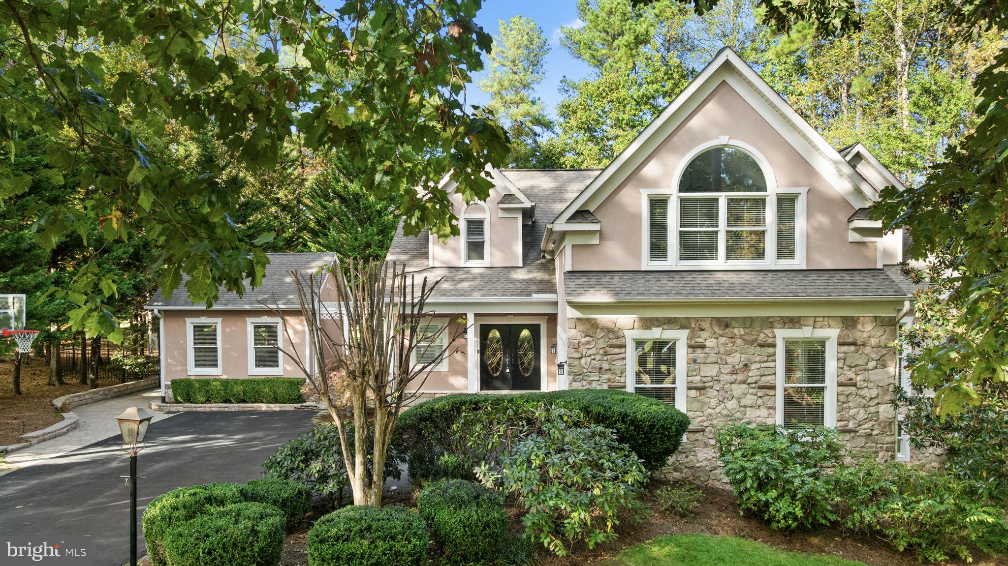 FAWN LAKE - Residential