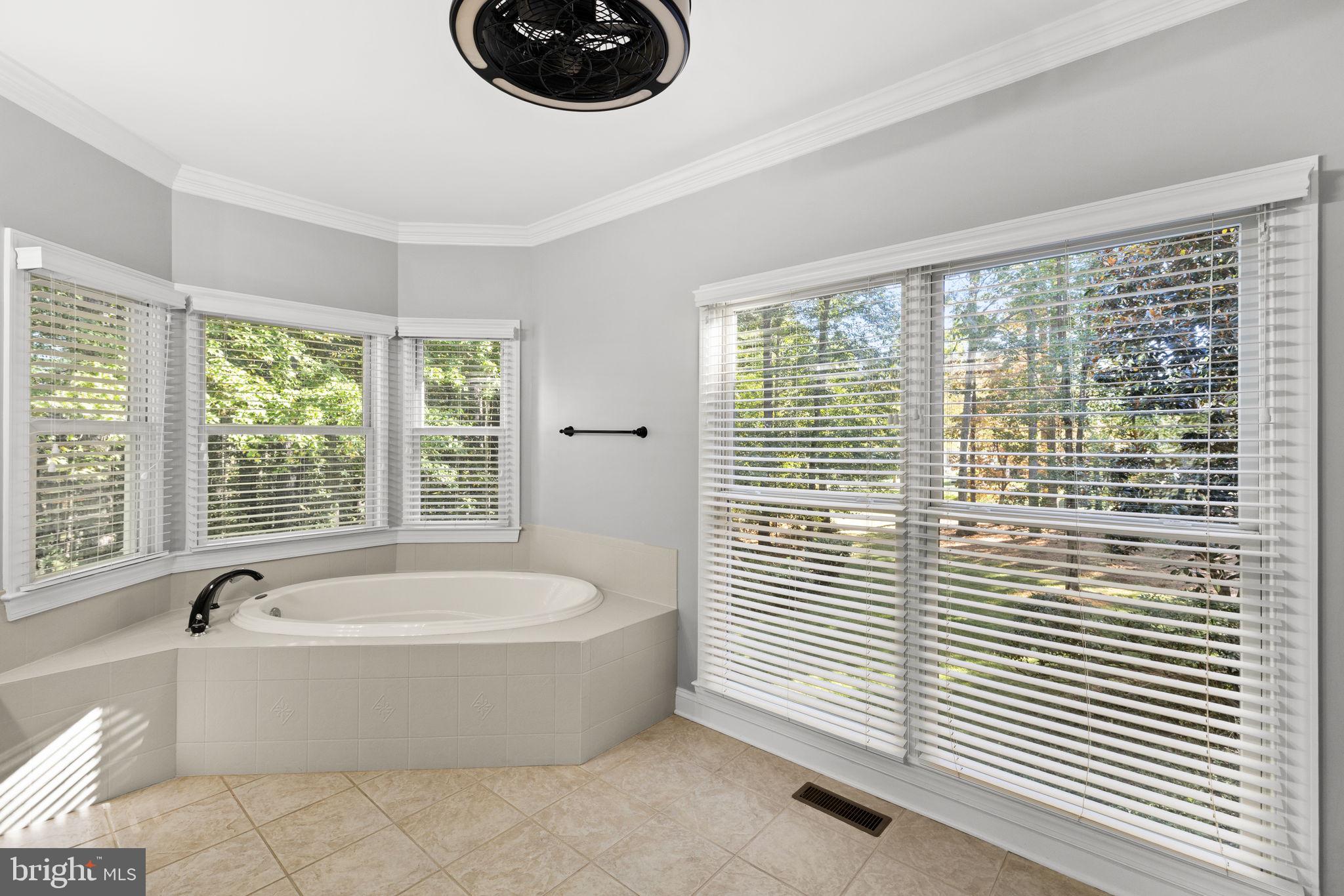 FAWN LAKE - Residential