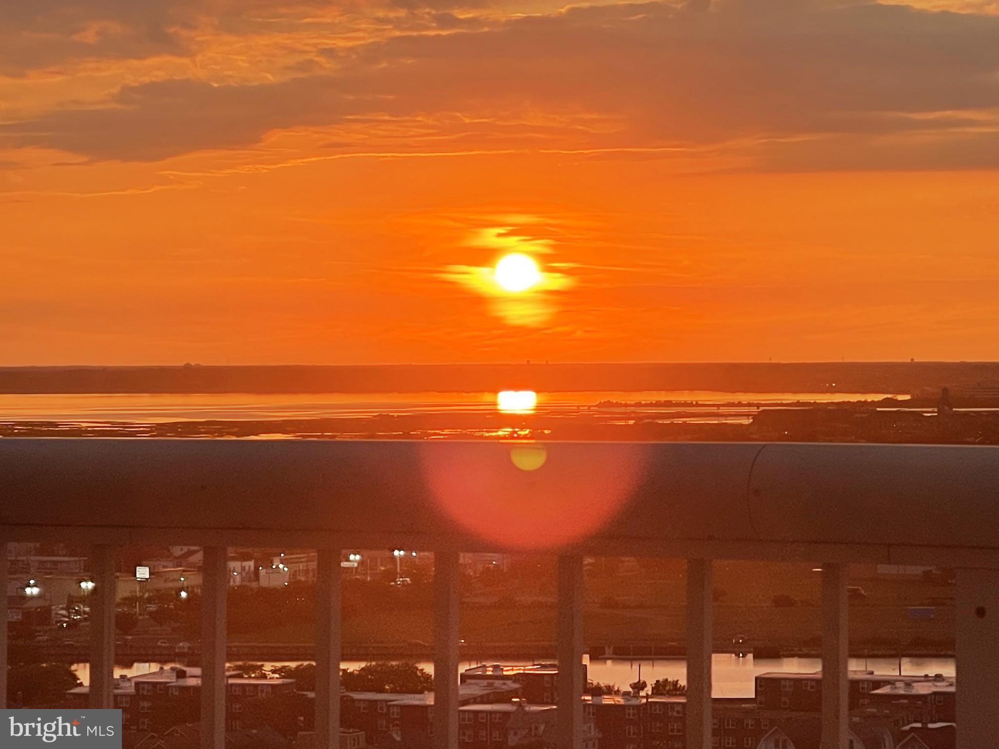 3101 BOARDWALK 2112-2