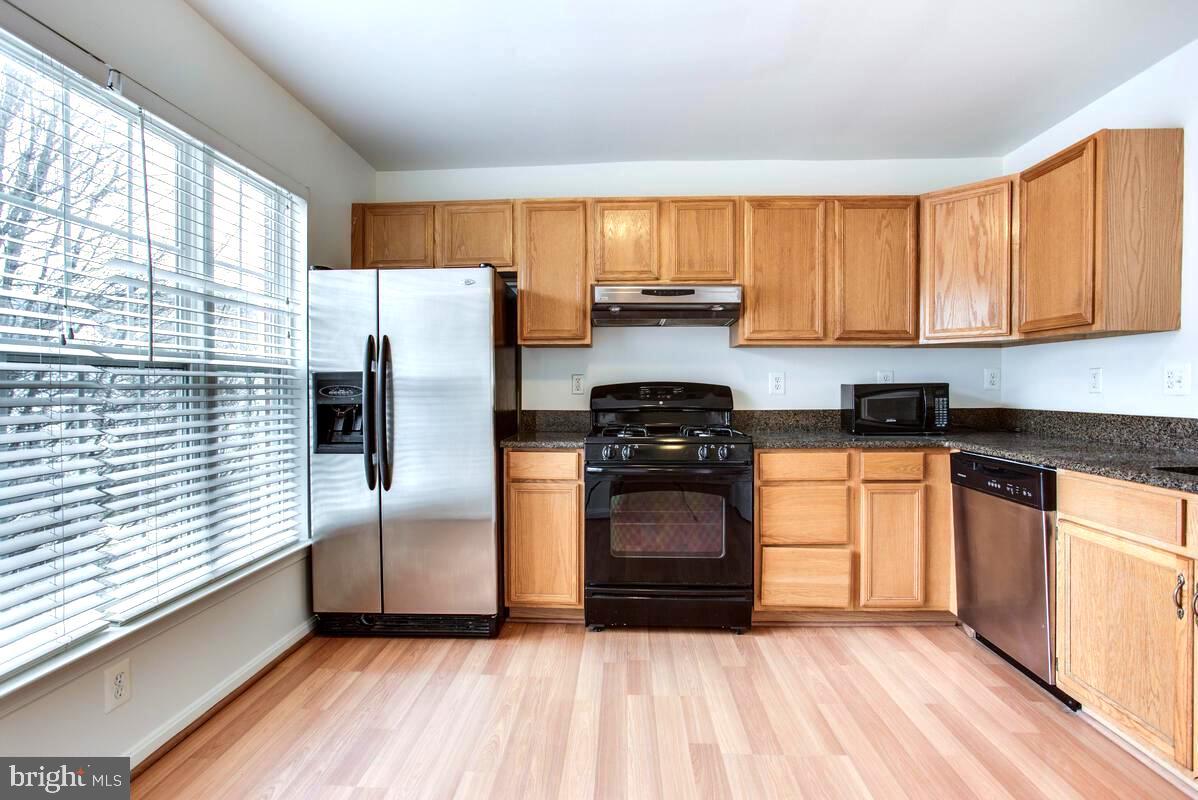 NORBECK GROVE CODM - Residential Lease