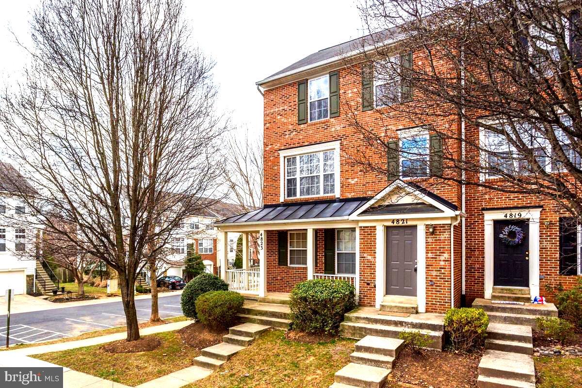 NORBECK GROVE CODM - Residential Lease