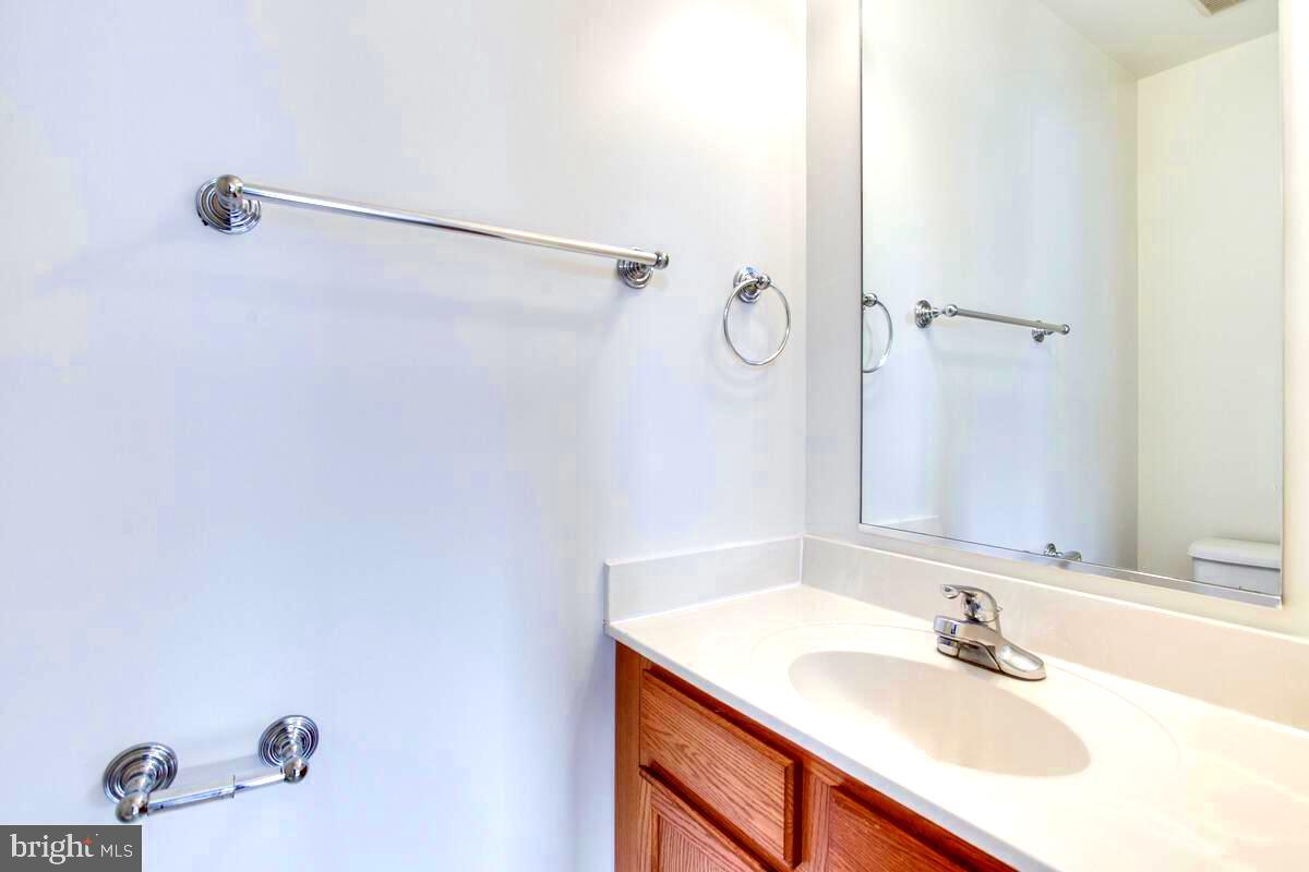 NORBECK GROVE CODM - Residential Lease