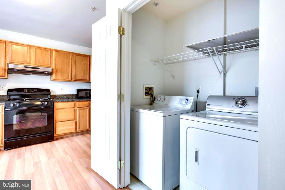 NORBECK GROVE CODM - Residential Lease