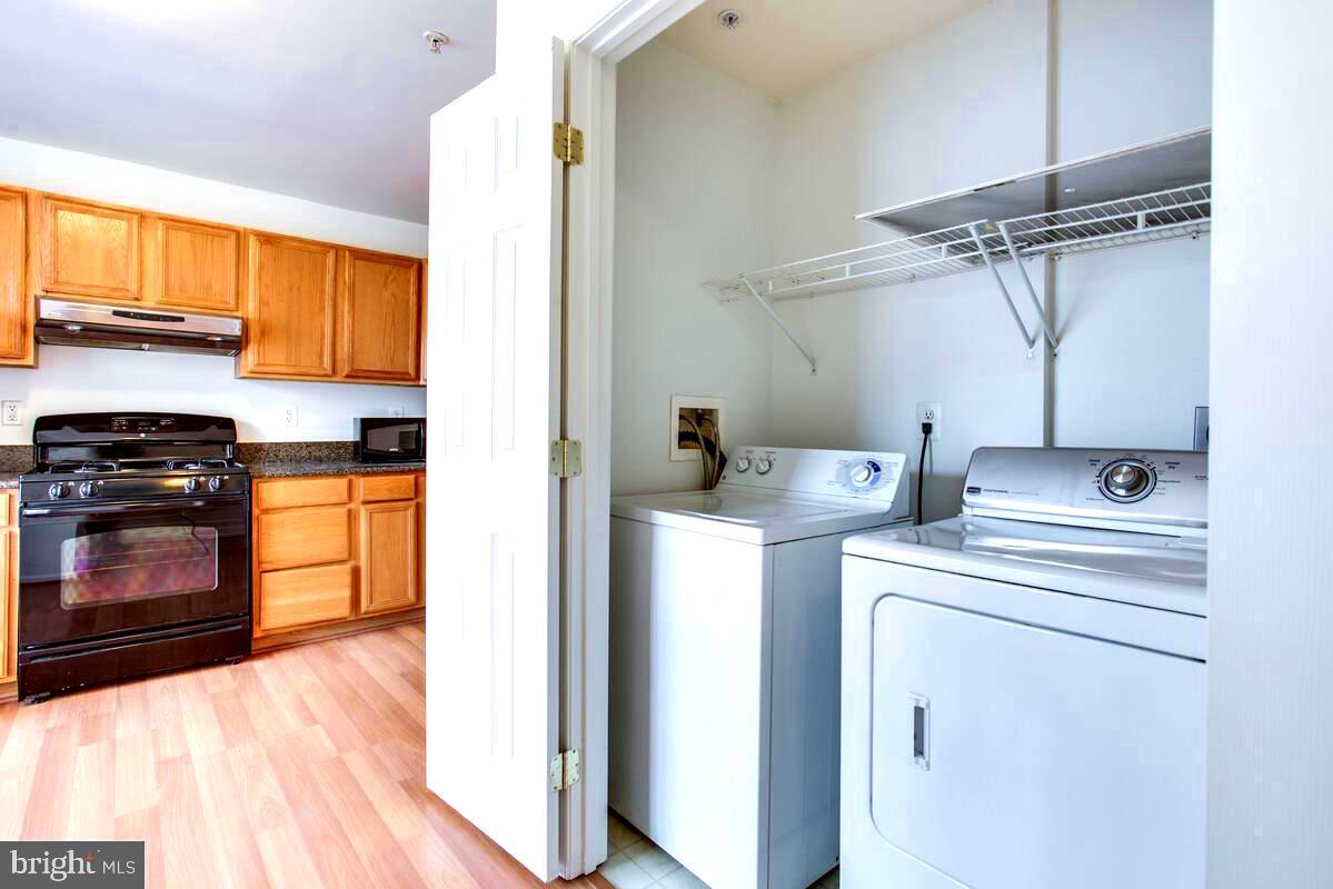 NORBECK GROVE CODM - Residential Lease