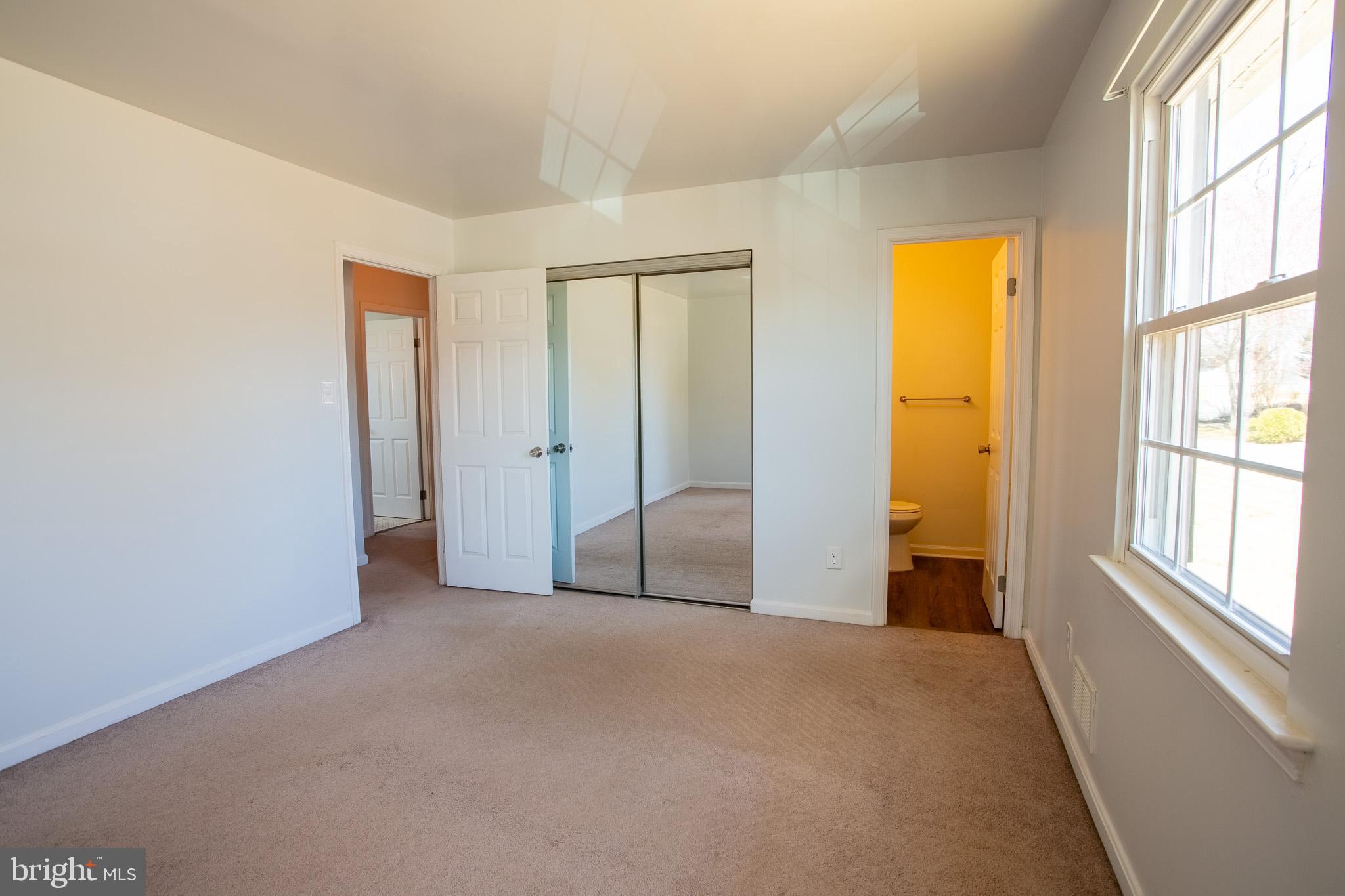 STAFFORD OAKS - Residential