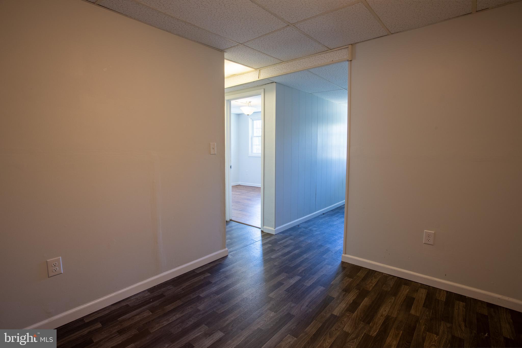 STAFFORD OAKS - Residential