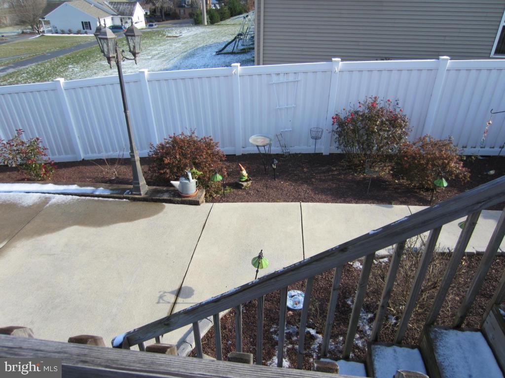 CEDAR HOLLOW - Residential