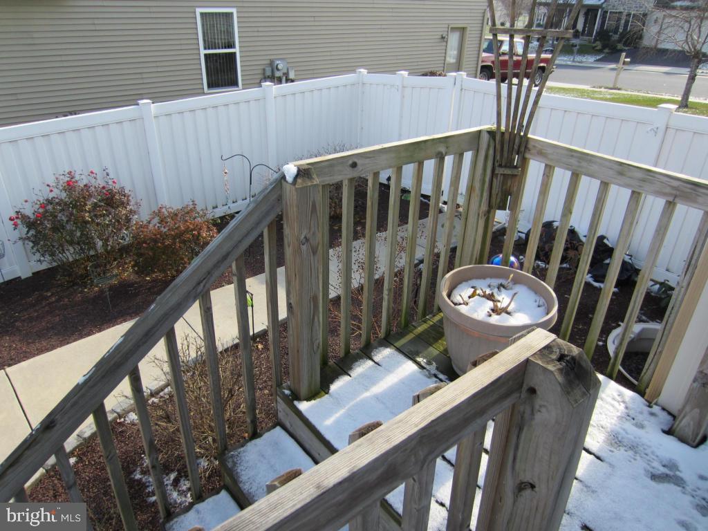 CEDAR HOLLOW - Residential