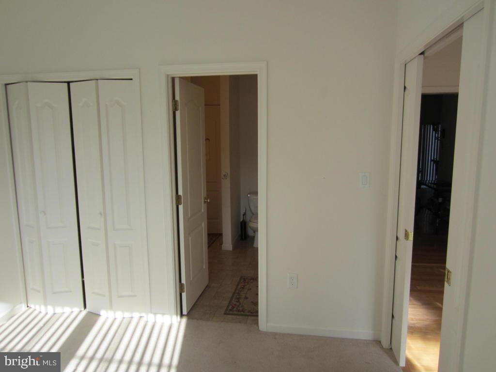 CEDAR HOLLOW - Residential