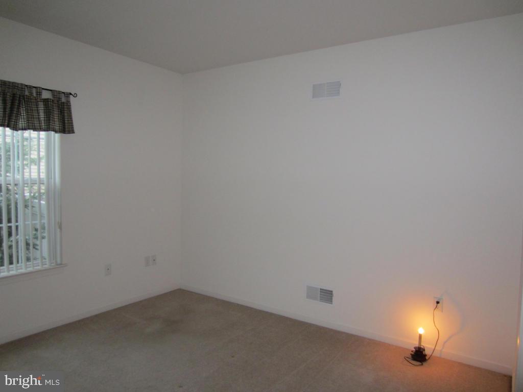 CEDAR HOLLOW - Residential