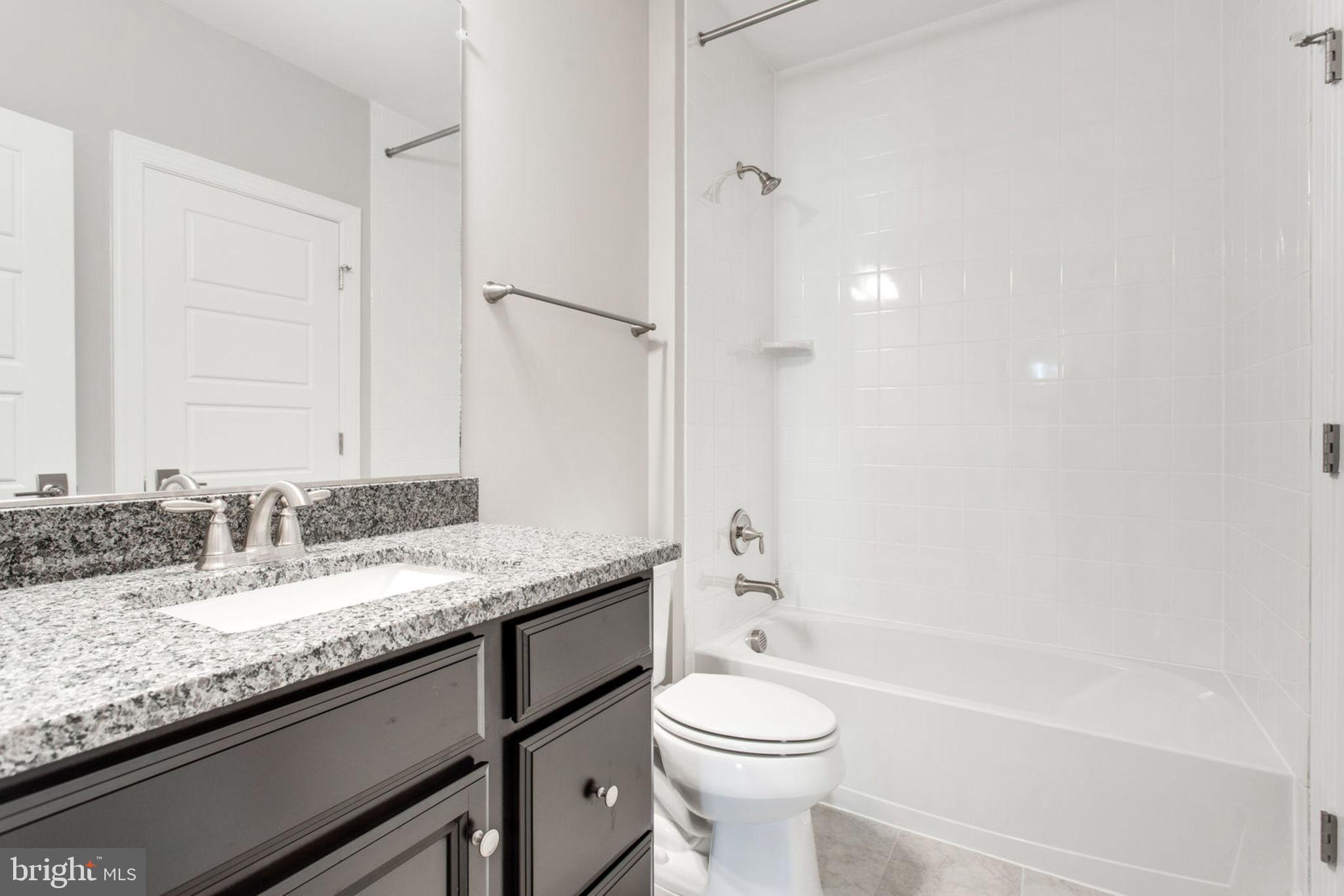 VIENNA WOODS - Residential