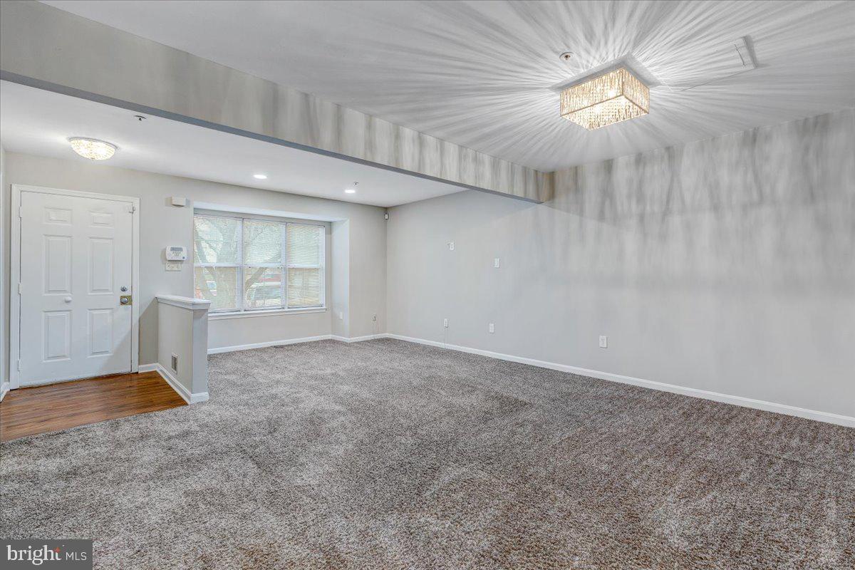 REGENCY MEADOWS - Residential