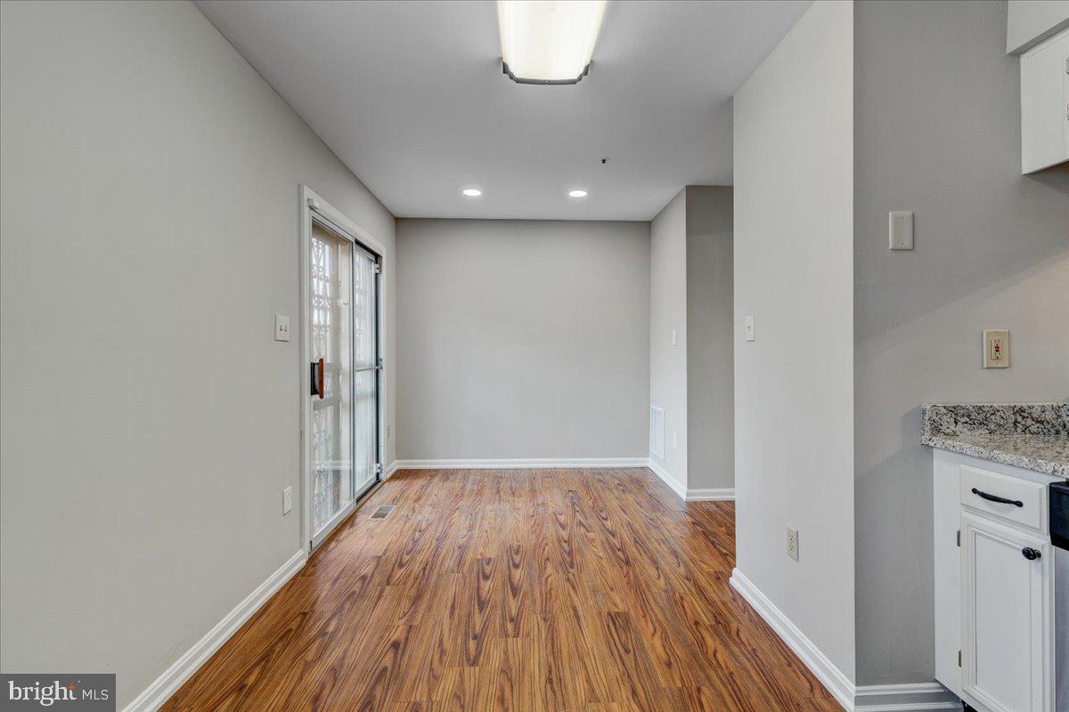 REGENCY MEADOWS - Residential