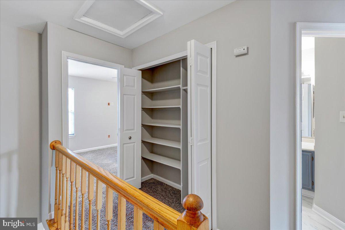 REGENCY MEADOWS - Residential