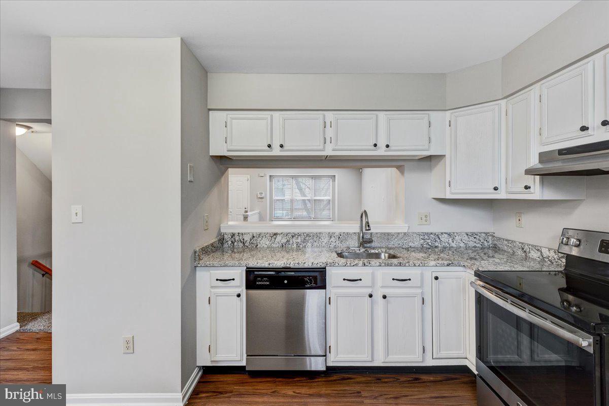 REGENCY MEADOWS - Residential