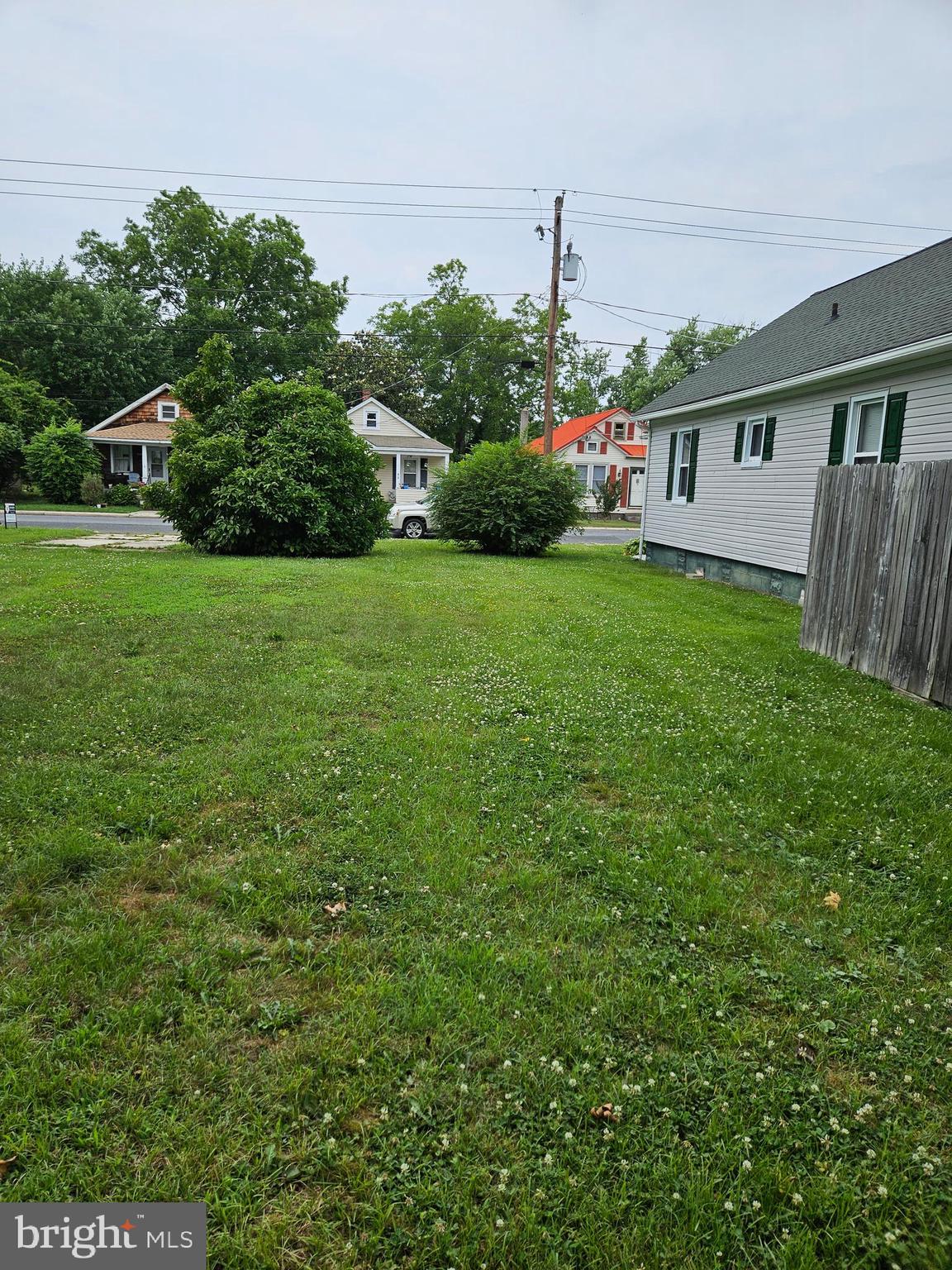 WEST END - Residential