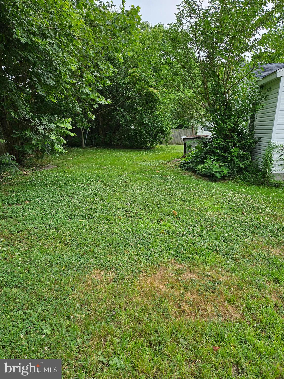 WEST END - Residential