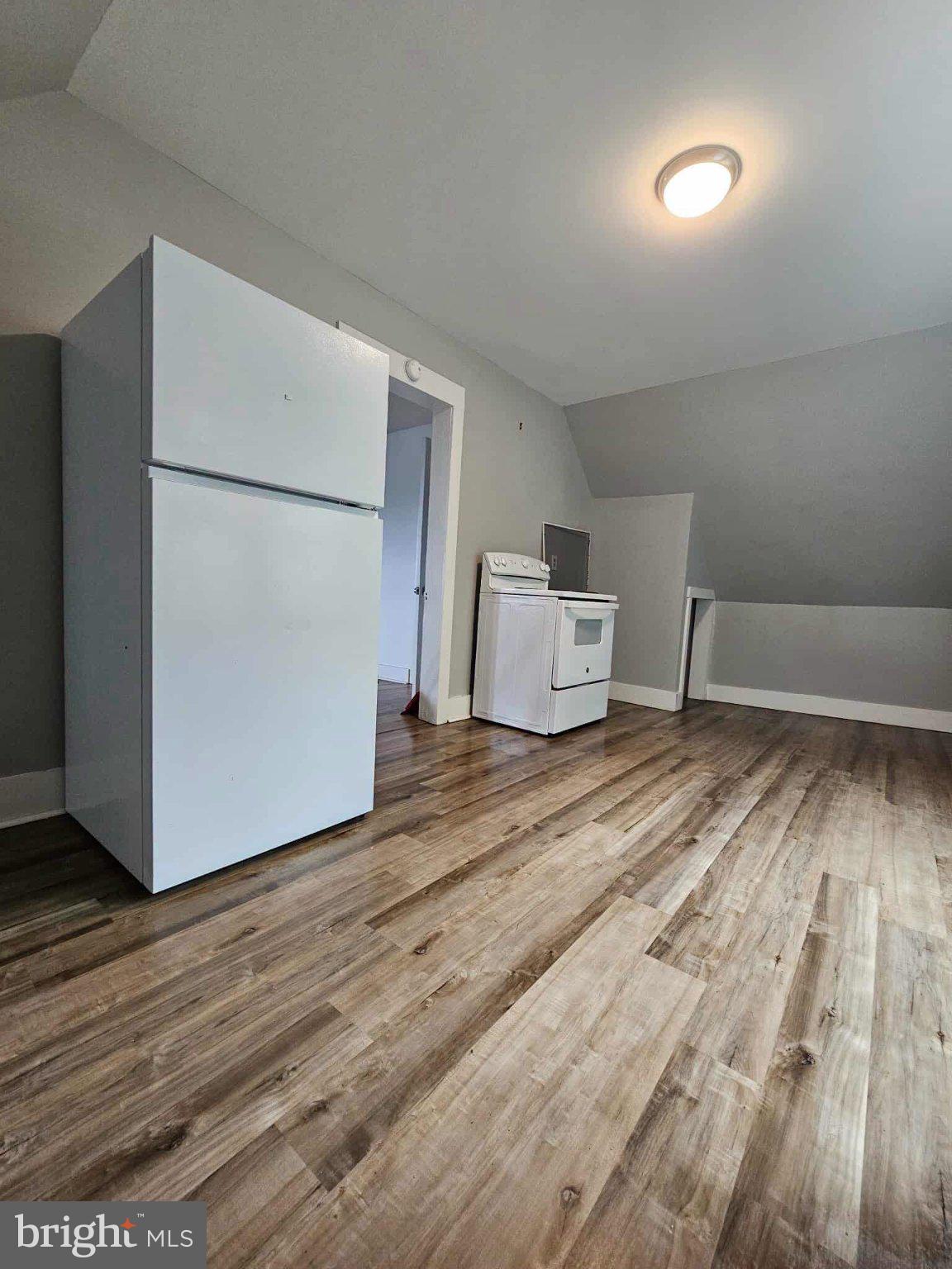 2 ALTAMONT TERRACE