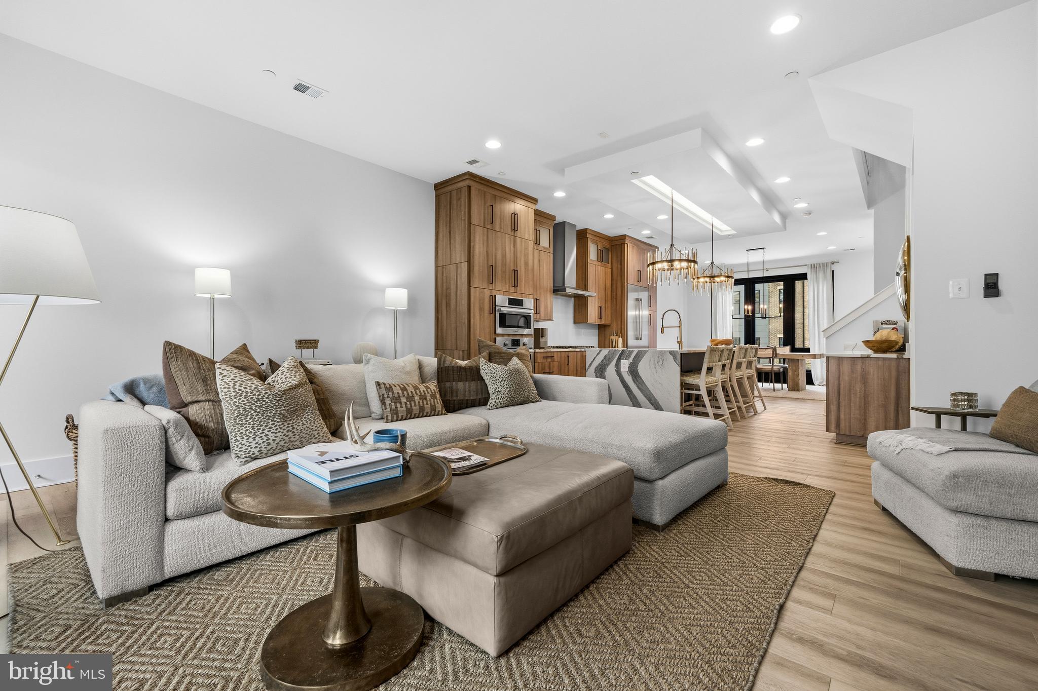 THE GROVE - Residential