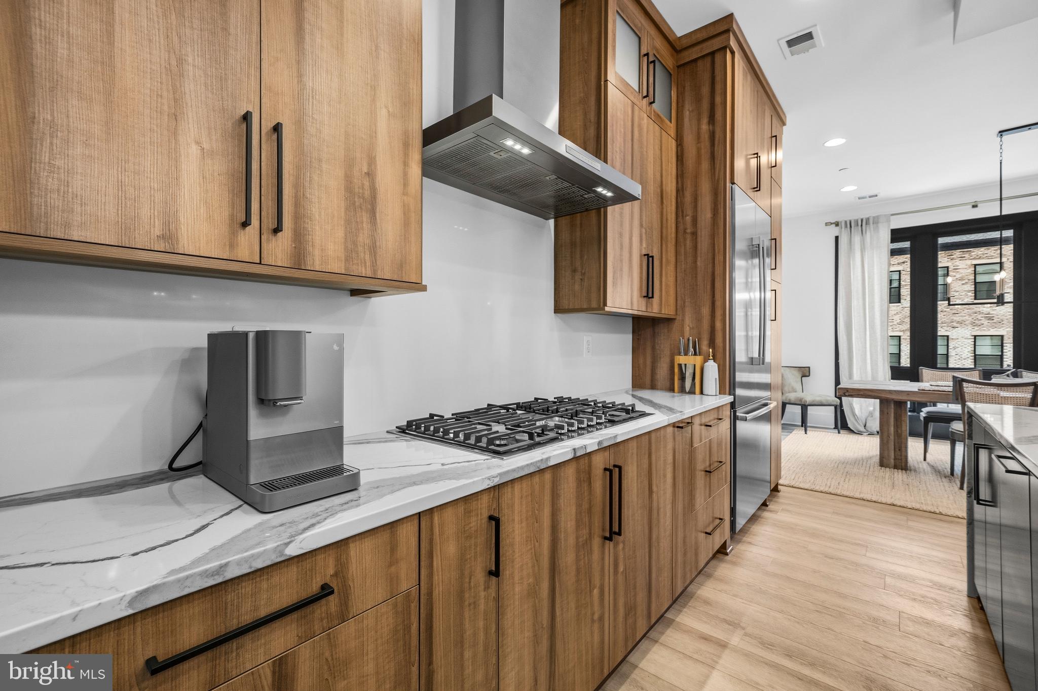 THE GROVE - Residential