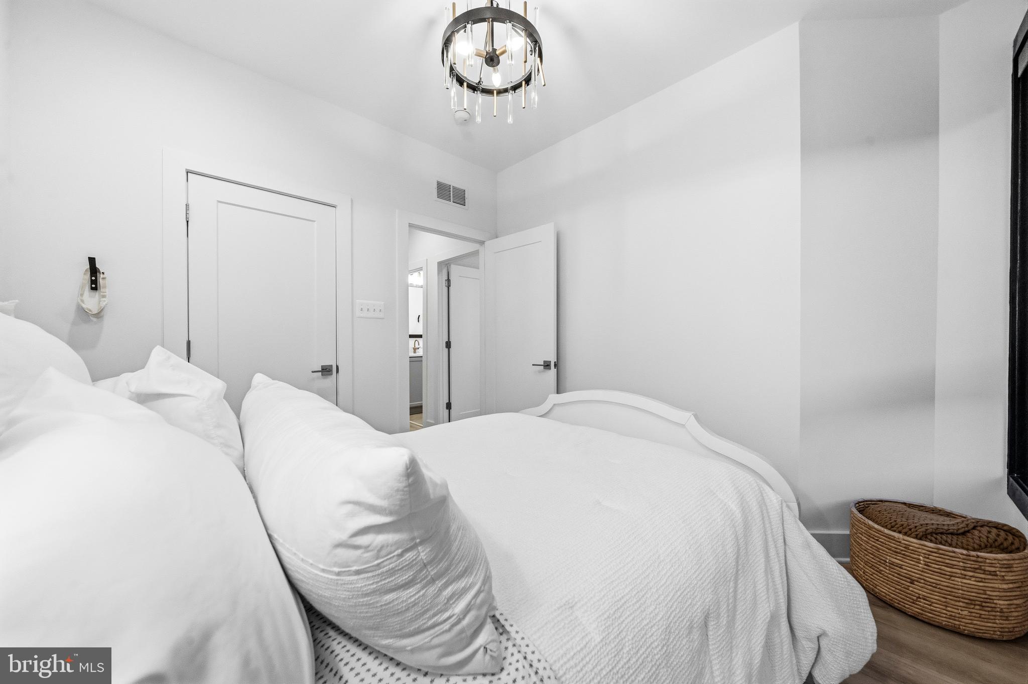 THE GROVE - Residential