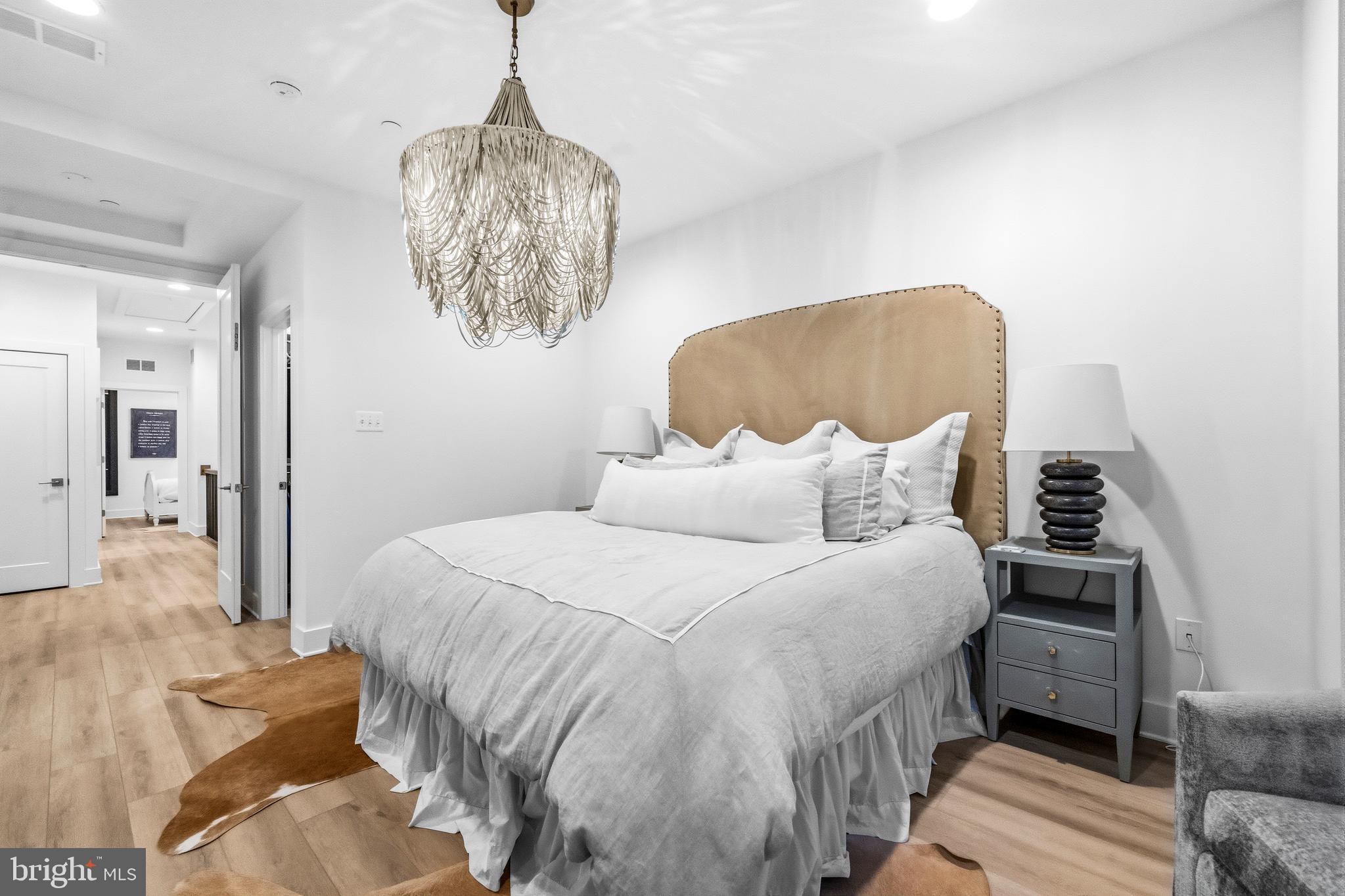 THE GROVE - Residential