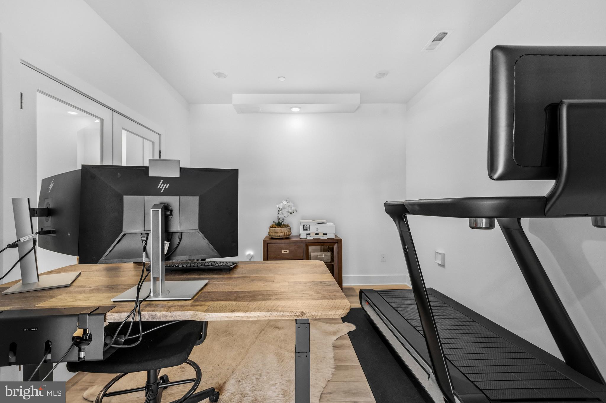 THE GROVE - Residential