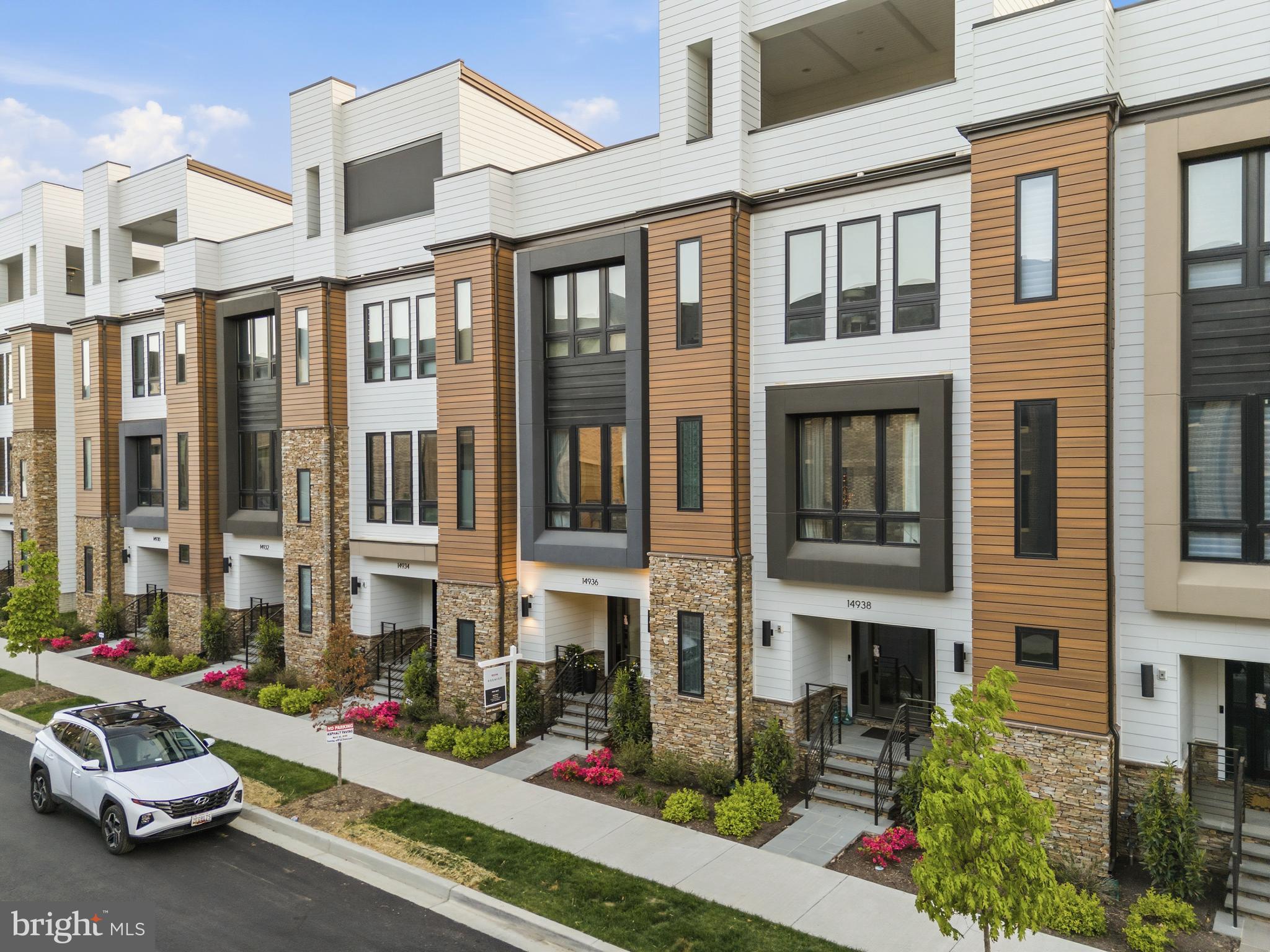 THE GROVE - Residential