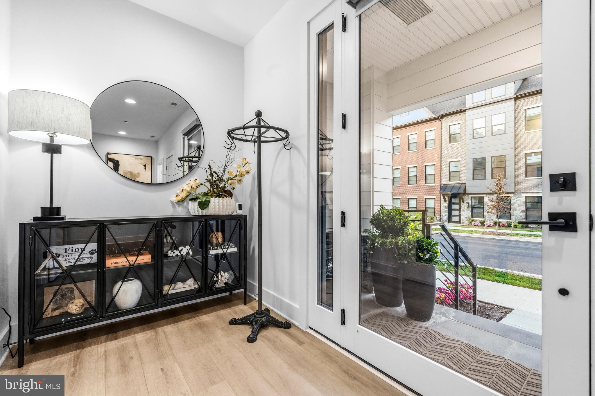 THE GROVE - Residential