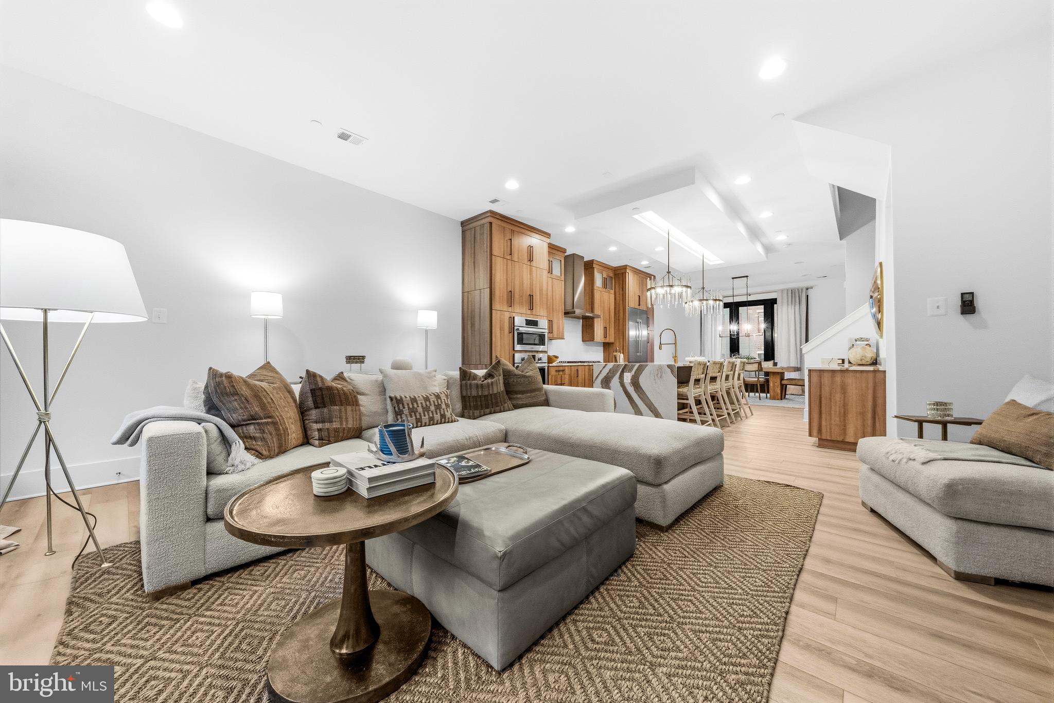 THE GROVE - Residential