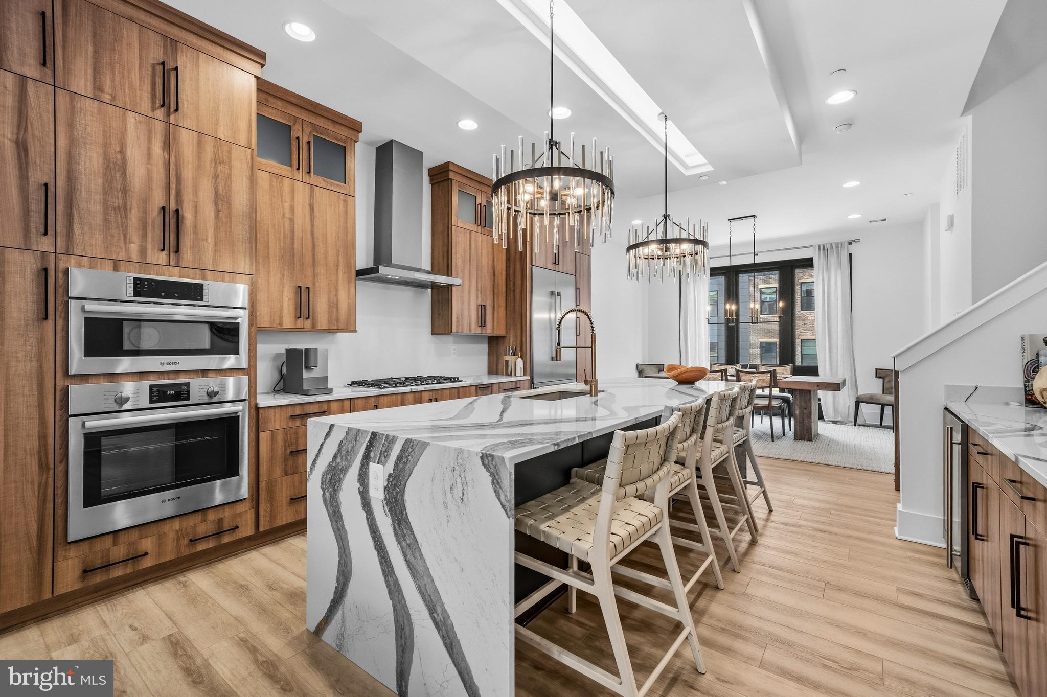 THE GROVE - Residential