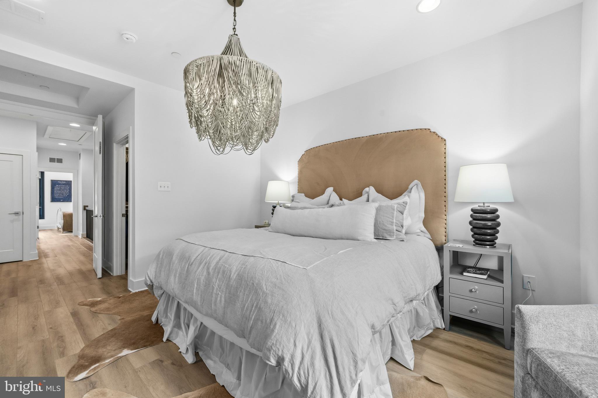 THE GROVE - Residential