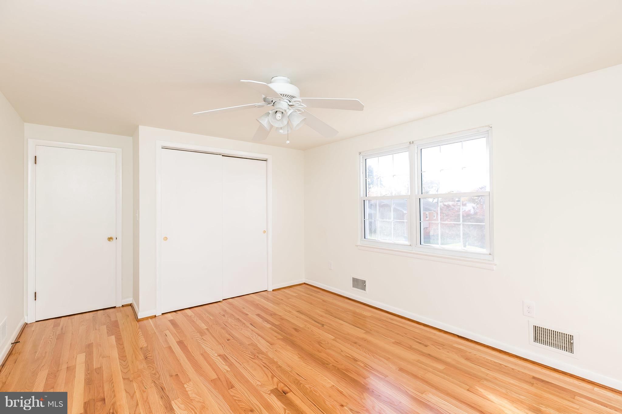 LILLIAN ESTATES - Residential