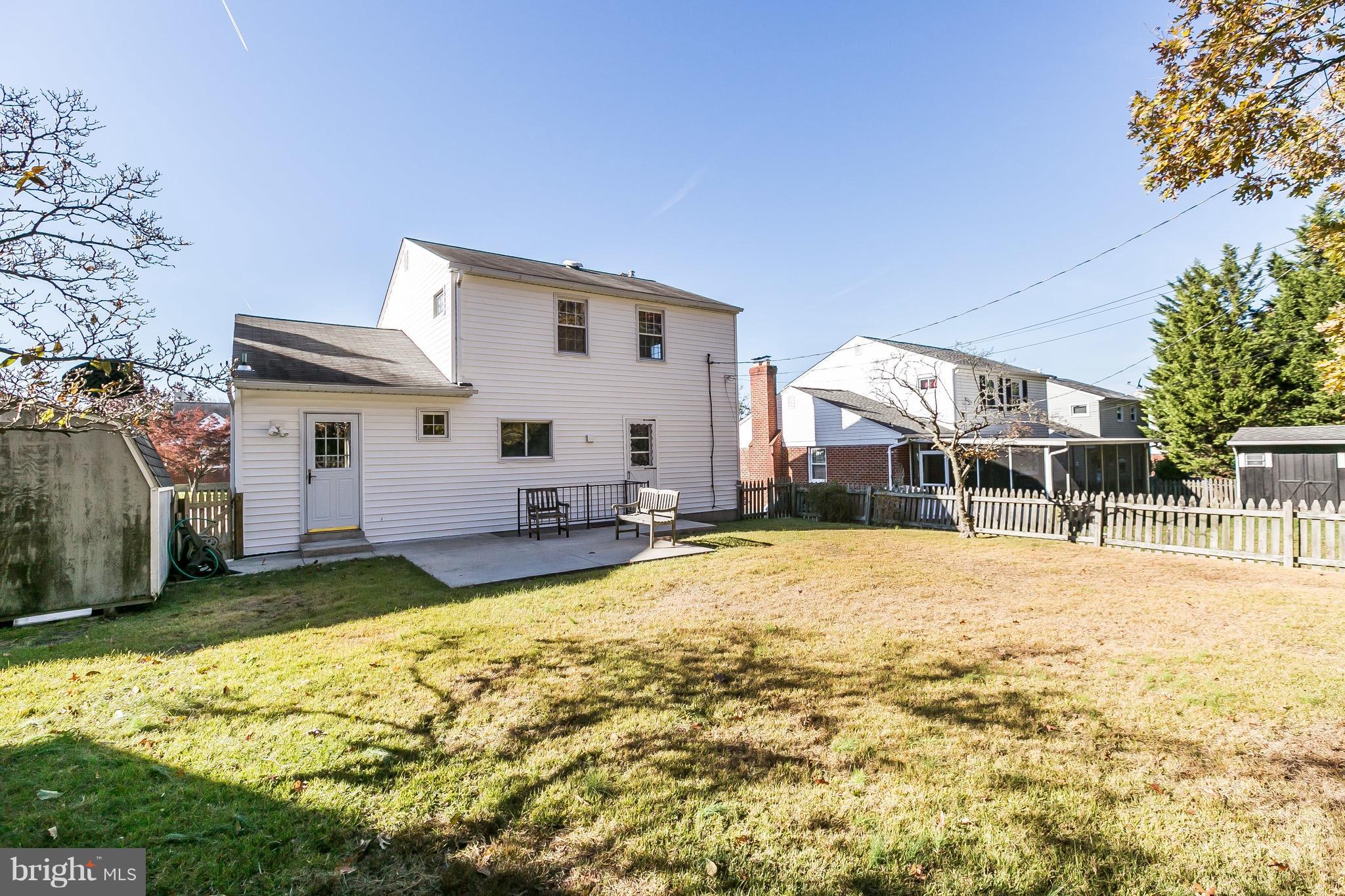 LILLIAN ESTATES - Residential