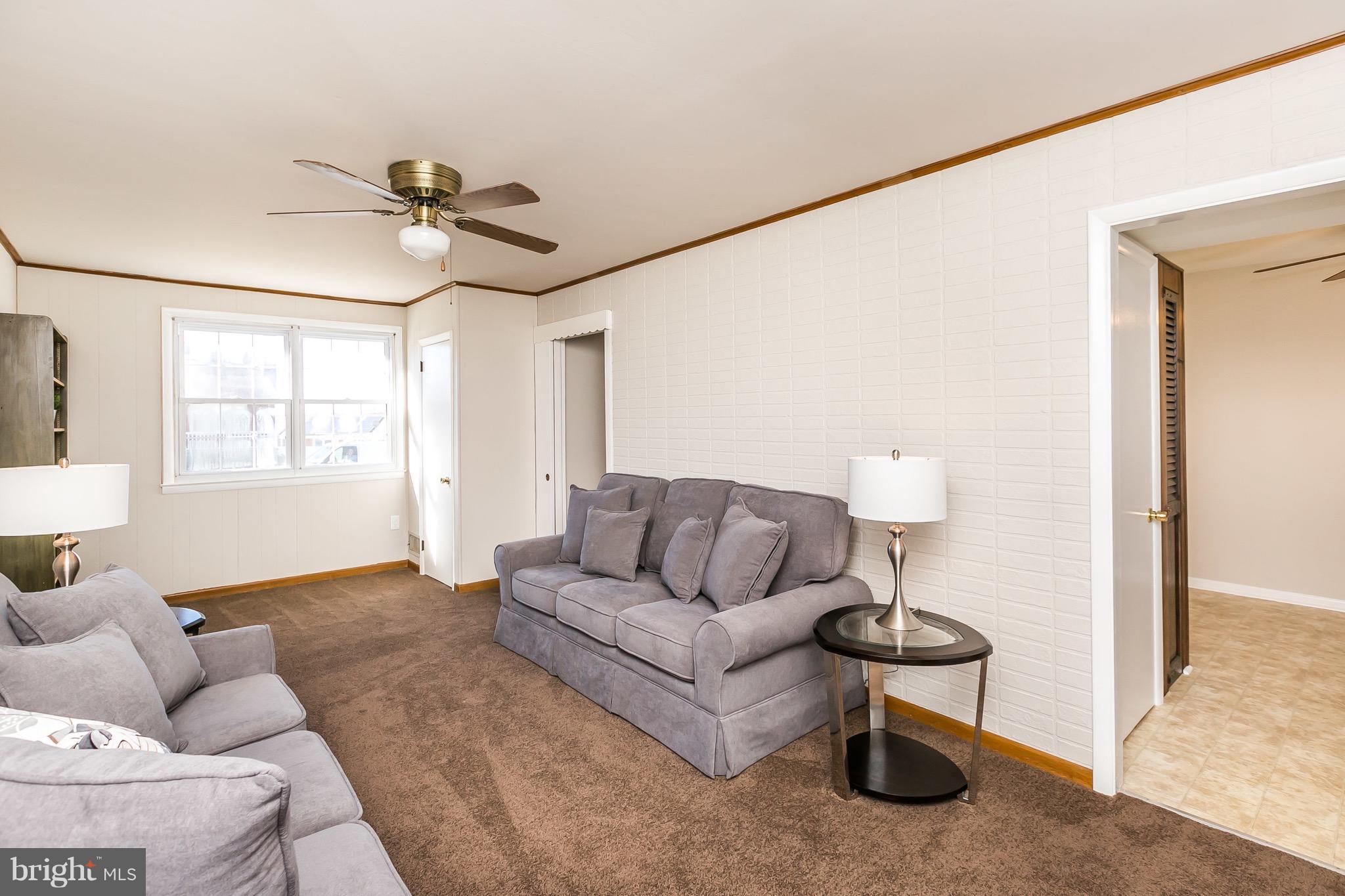 LILLIAN ESTATES - Residential