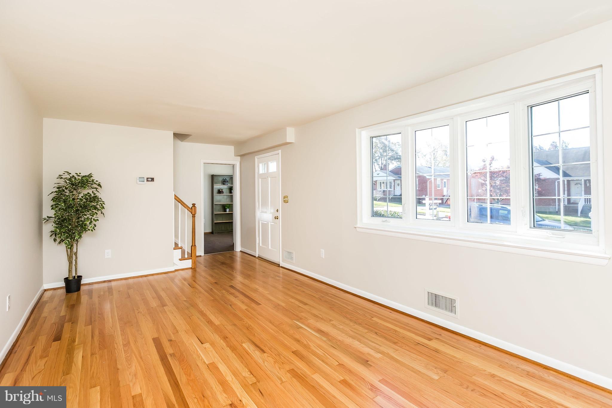 LILLIAN ESTATES - Residential