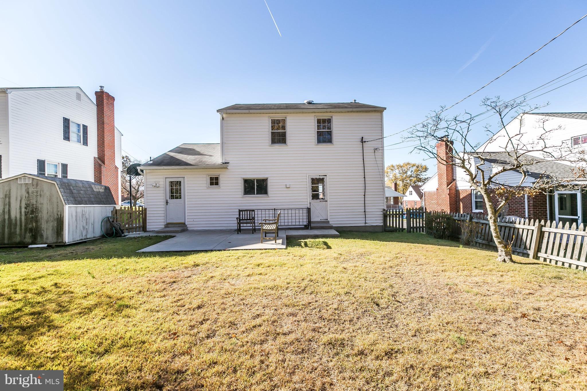 LILLIAN ESTATES - Residential