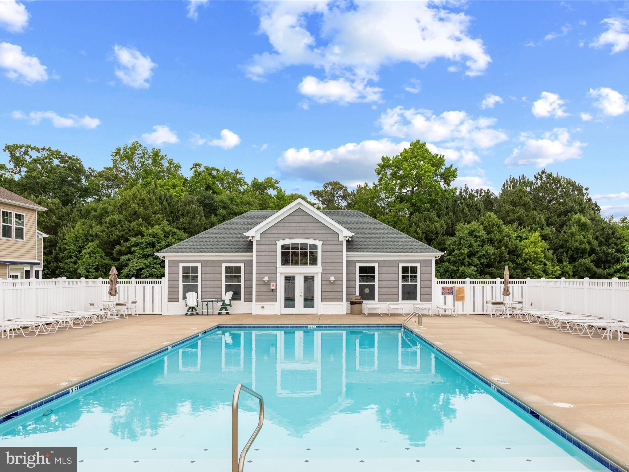 WEST HARBOR VILLAGE - Residential