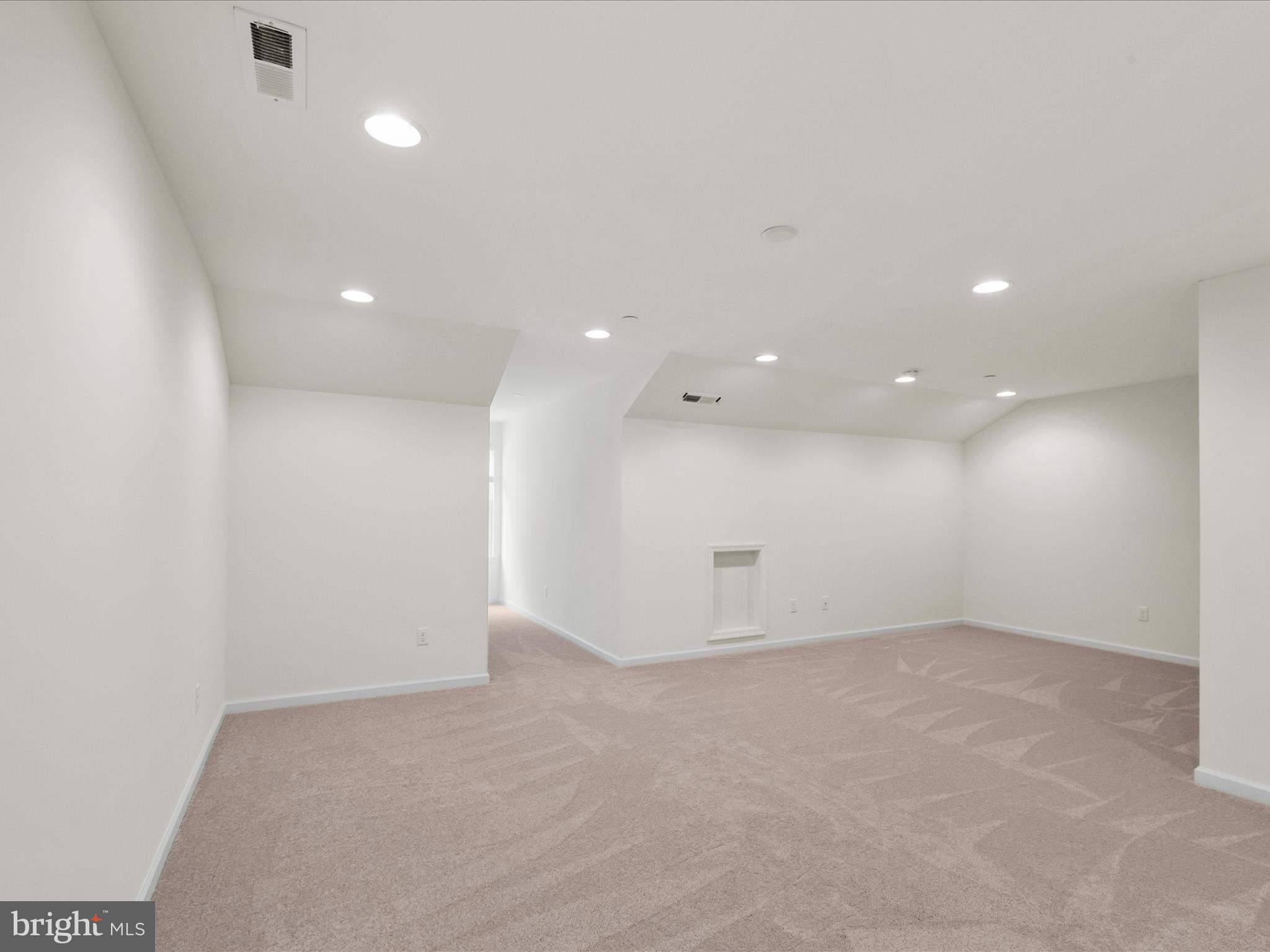 WEST HARBOR VILLAGE - Residential