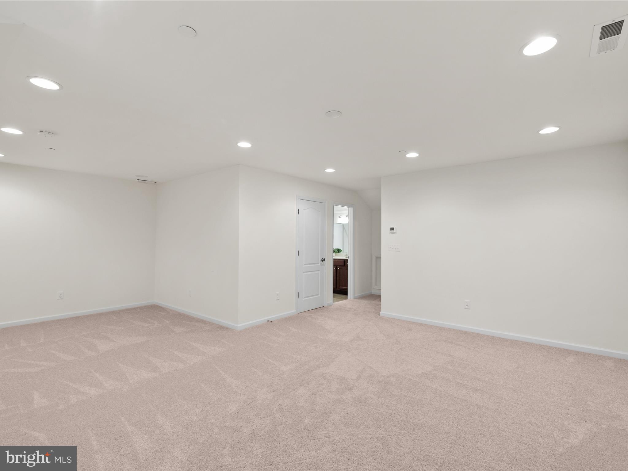 WEST HARBOR VILLAGE - Residential