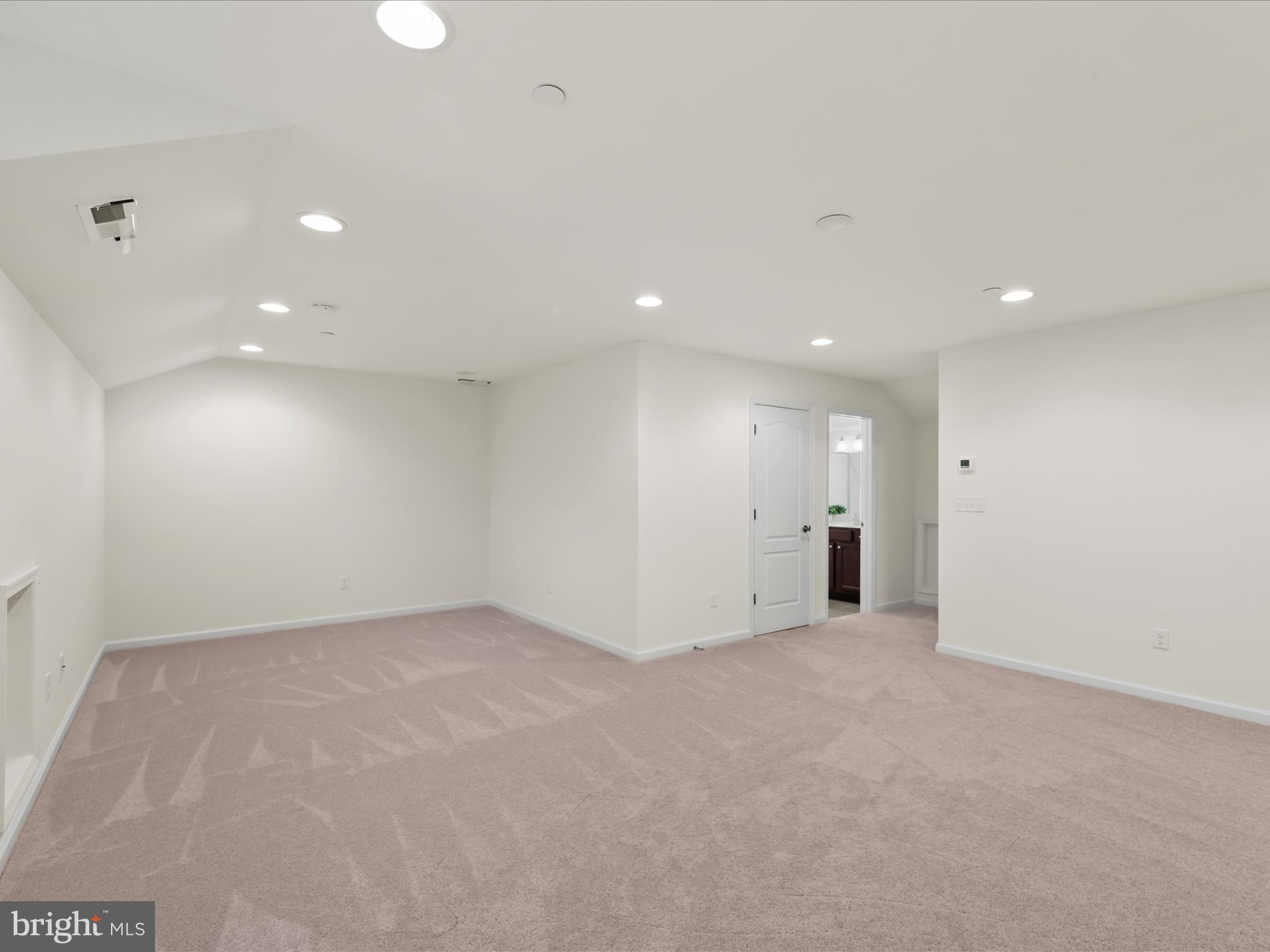 WEST HARBOR VILLAGE - Residential