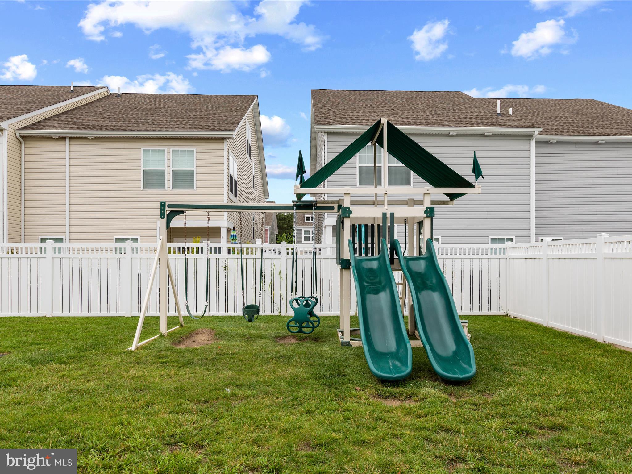 WEST HARBOR VILLAGE - Residential