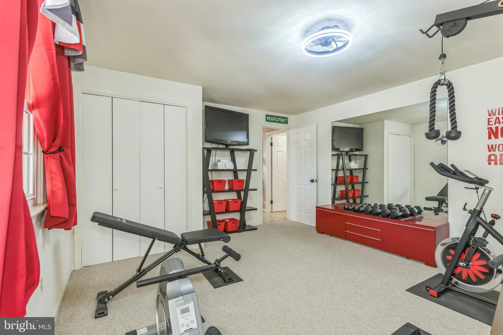 WEST RIDING - Residential