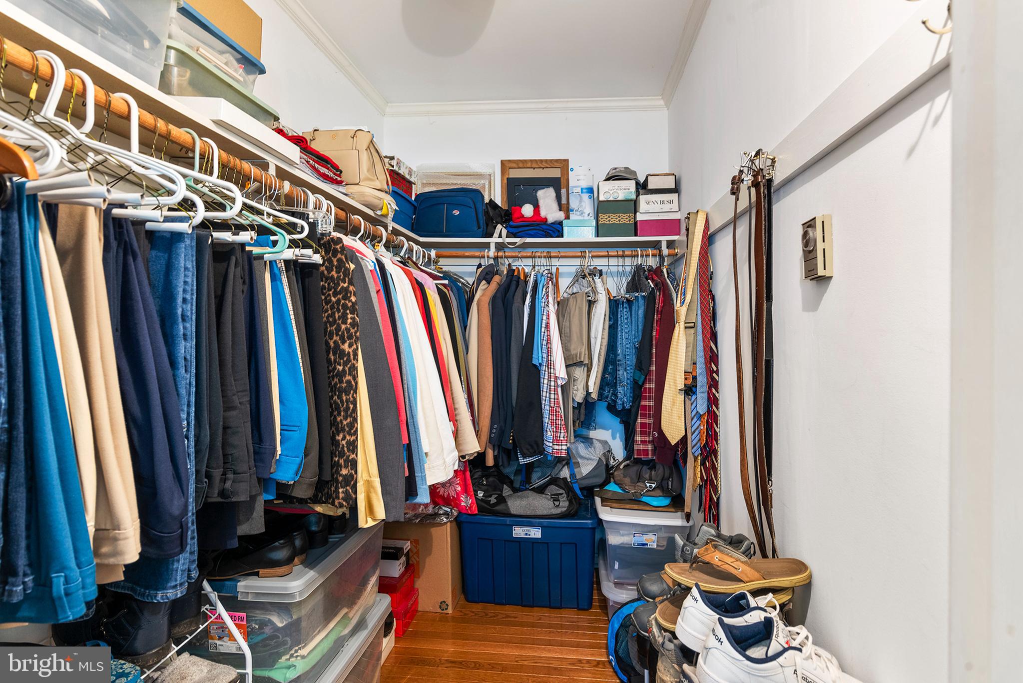 COUNTRY CLUB ESTATES ADD - Residential