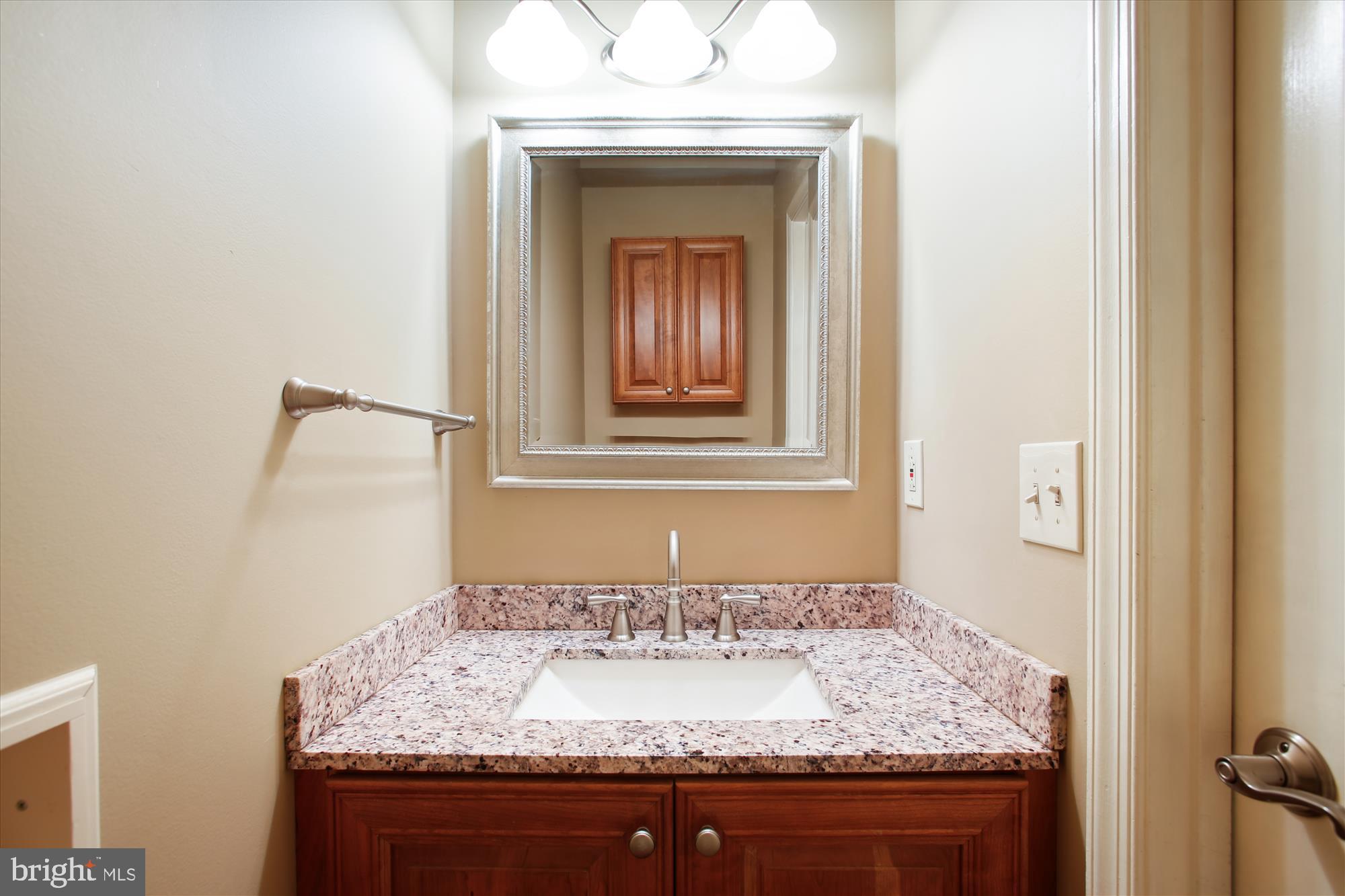 SARATOGA TOWNHOUSES - Residential