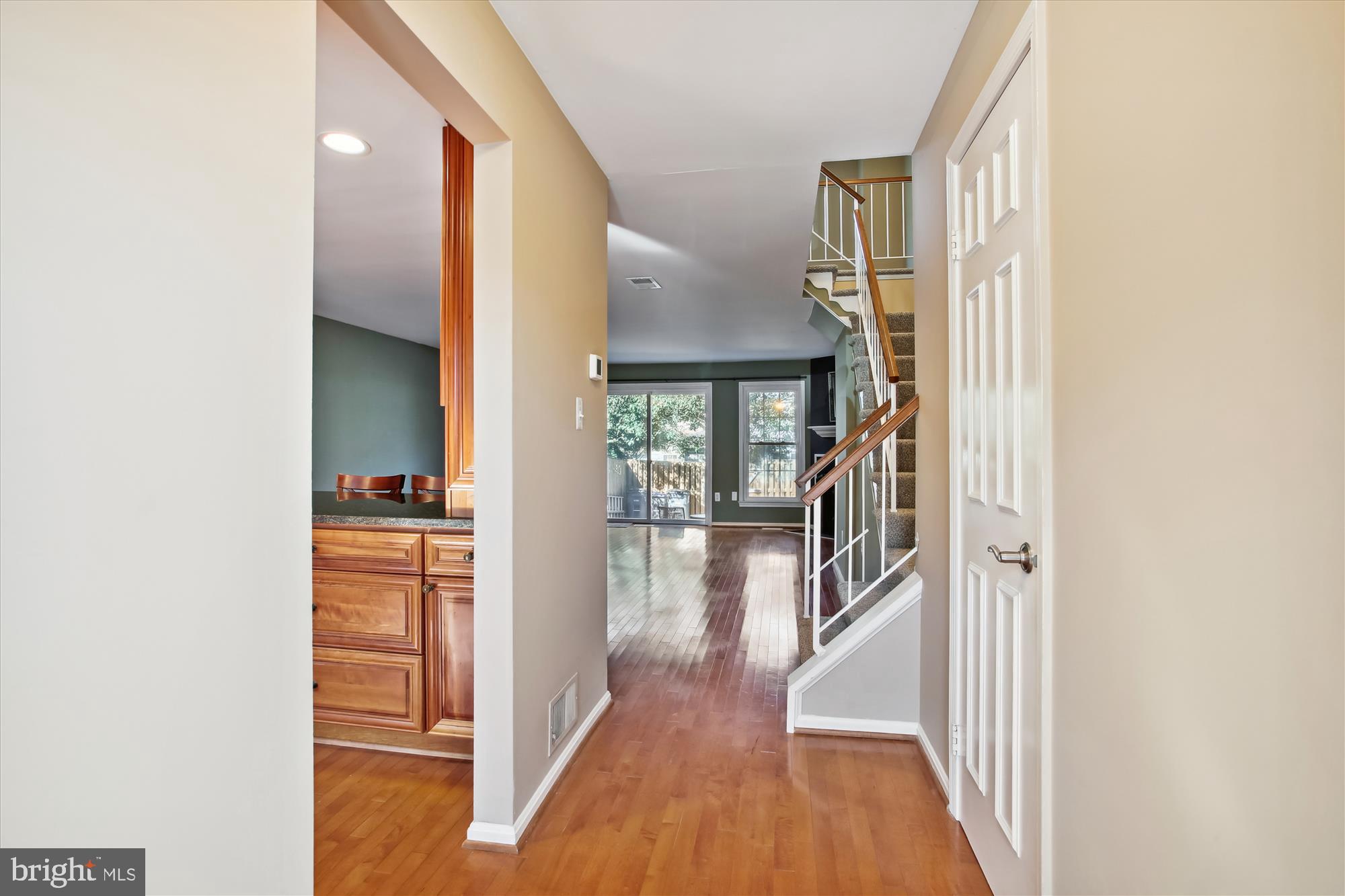 SARATOGA TOWNHOUSES - Residential