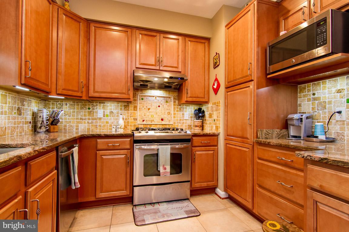 BRIGHTWOOD FOREST - Residential Lease