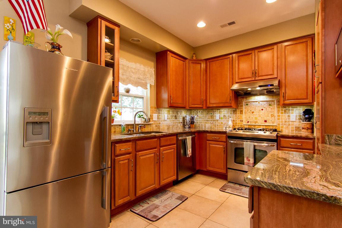 BRIGHTWOOD FOREST - Residential Lease