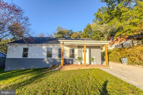 6109 DOWNS AVENUE ELKRIDGE MD 21075